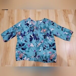 Junarose Women's Size 16 Floral Teal Thin Top